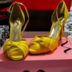 Canary yellow fashion heels